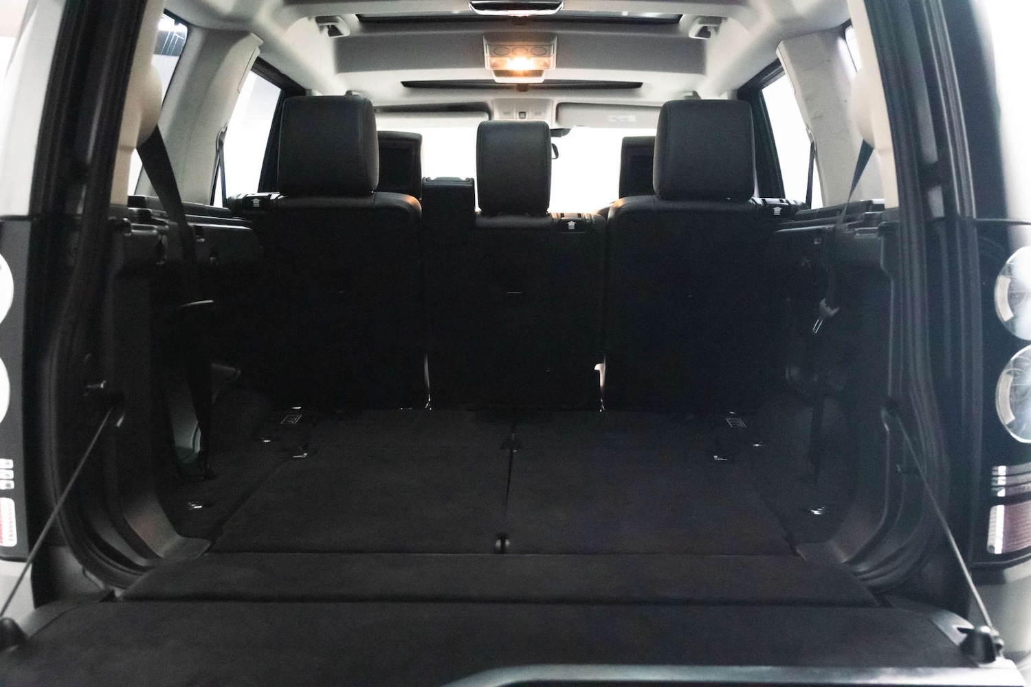 Used Land Rover Discovery 2015 for sale - 77492490: Photo 53