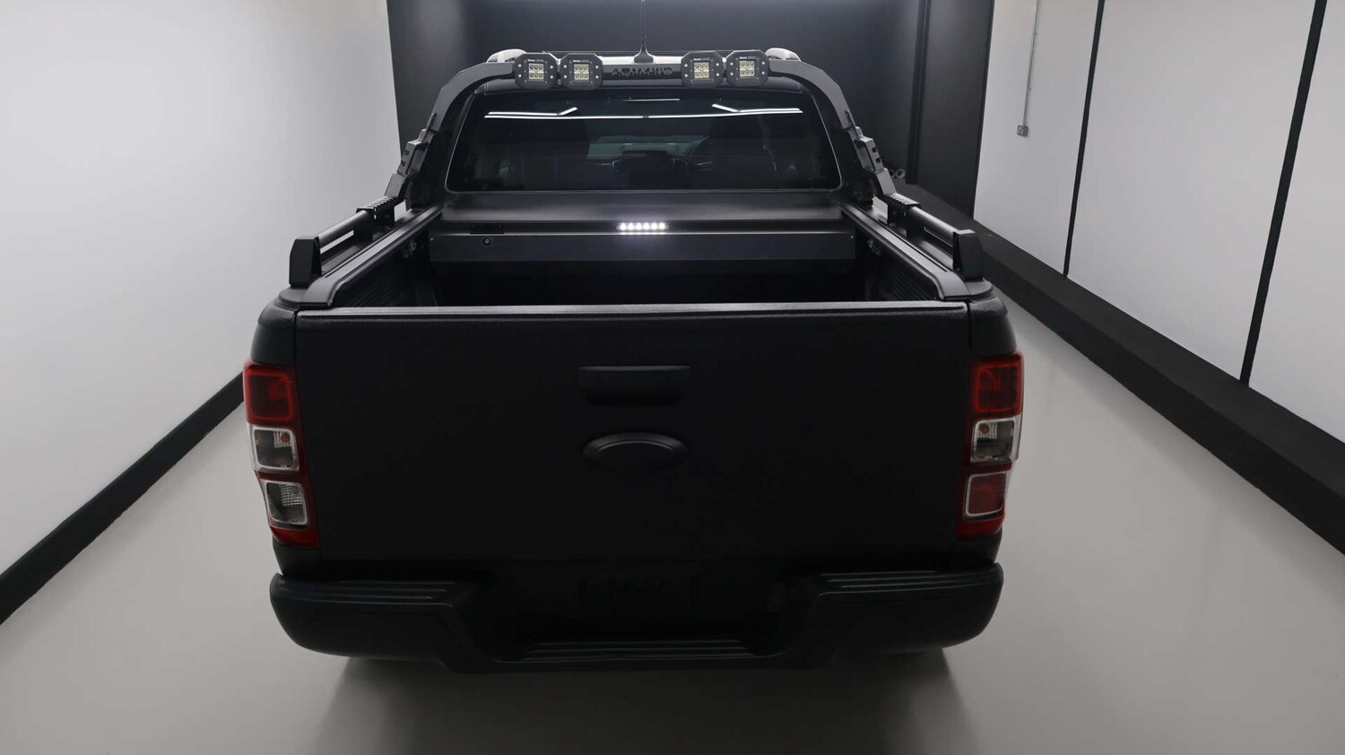 Vehicle 33