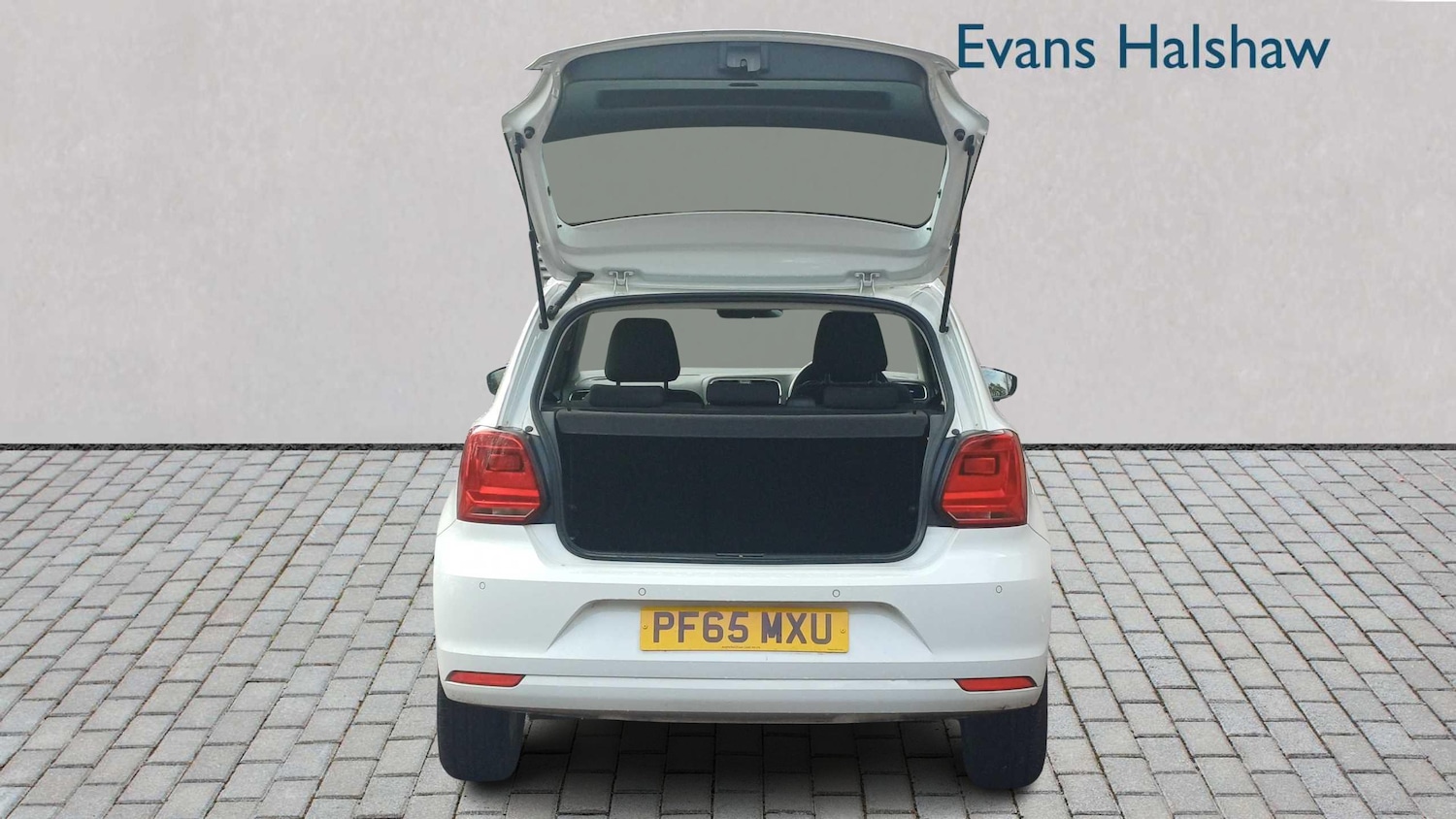 Used Volkswagen Polo 2016 for sale - 76746003: Photo 7