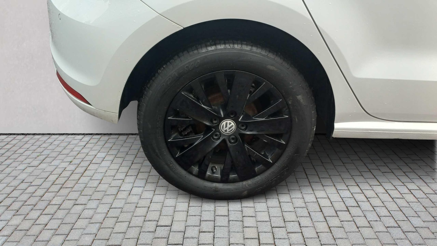 Used Volkswagen Polo 2016 for sale - 76746003: Photo 9