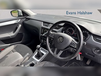 Used Skoda Octavia 2018 for sale - 78831787: Photo