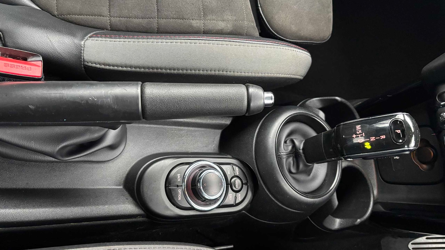 Used MINI Convertible 2022 for sale - 76916145: Photo 16