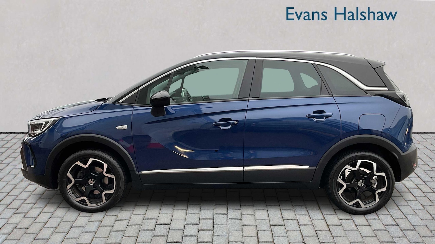 Used Vauxhall Crossland 2022 for sale - 77698952: Photo 3