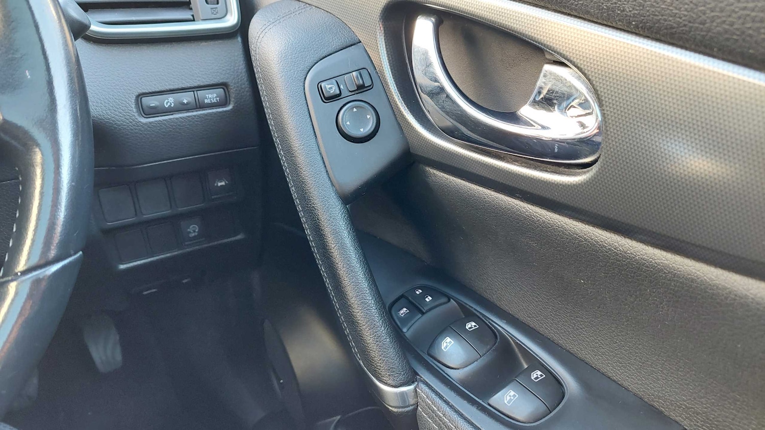 Used Nissan Qashqai 2018 for sale - 76875855: Photo 17