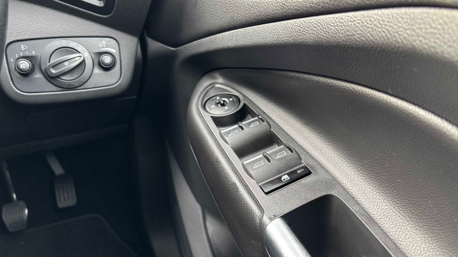 Used Ford Kuga 2016 for sale - 76524027: Photo 17