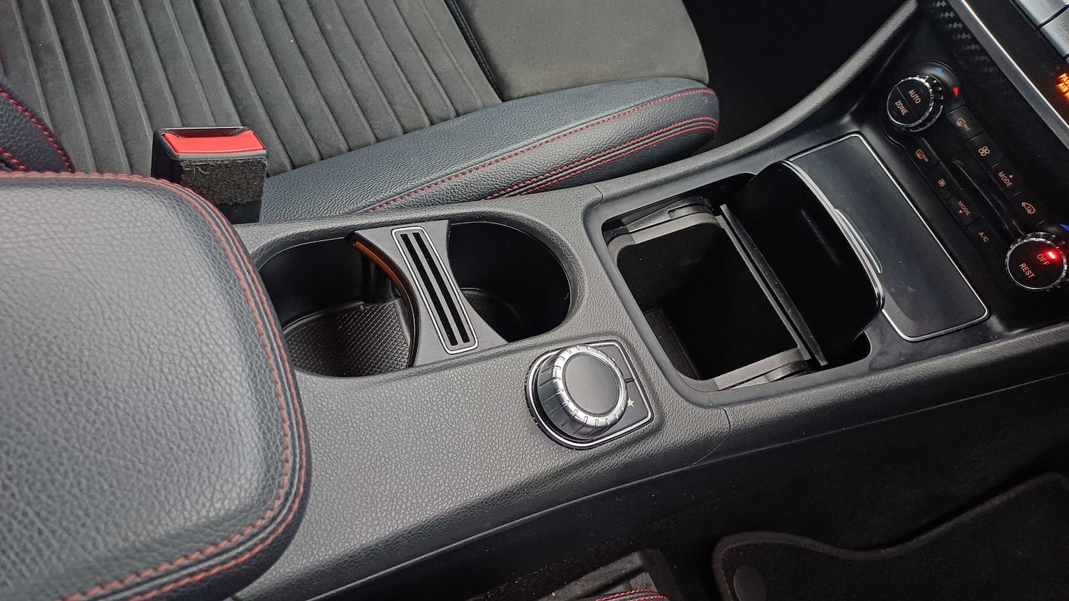 Used Mercedes-Benz A-Class 2017 for sale - 76553126: Photo 16