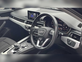 Used Audi A4 2019 for sale - 75639177: Photo