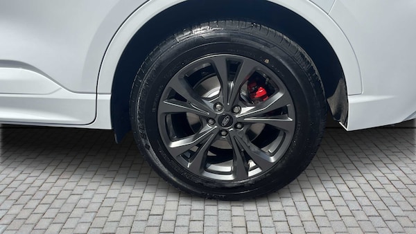 Used Ford Kuga 2022 for sale - 75699508: Photo 11