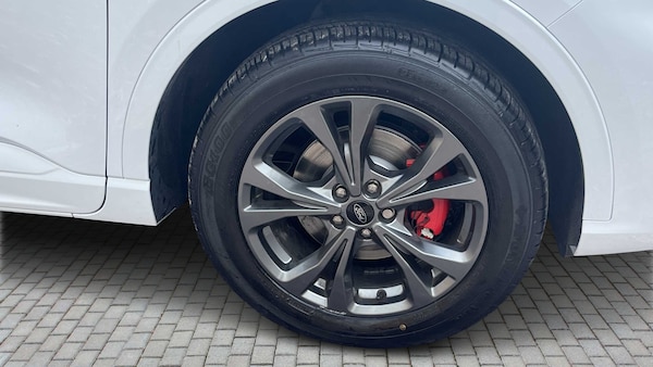 Used Ford Kuga 2022 for sale - 75699508: Photo 31