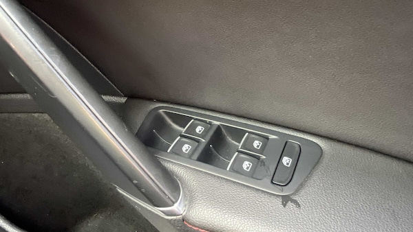 Used Volkswagen Golf 2018 for sale - 76272130: Photo 27