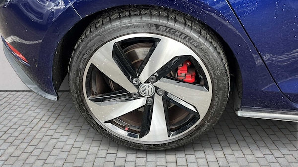 Used Volkswagen Golf 2018 for sale - 76272130: Photo 30