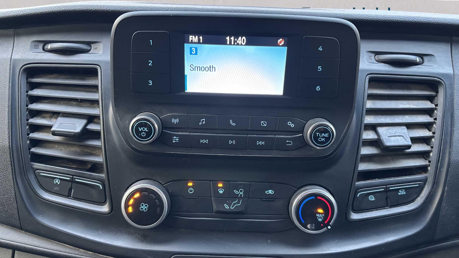 Used Ford Transit 2021 for sale - 76978770: Photo 2