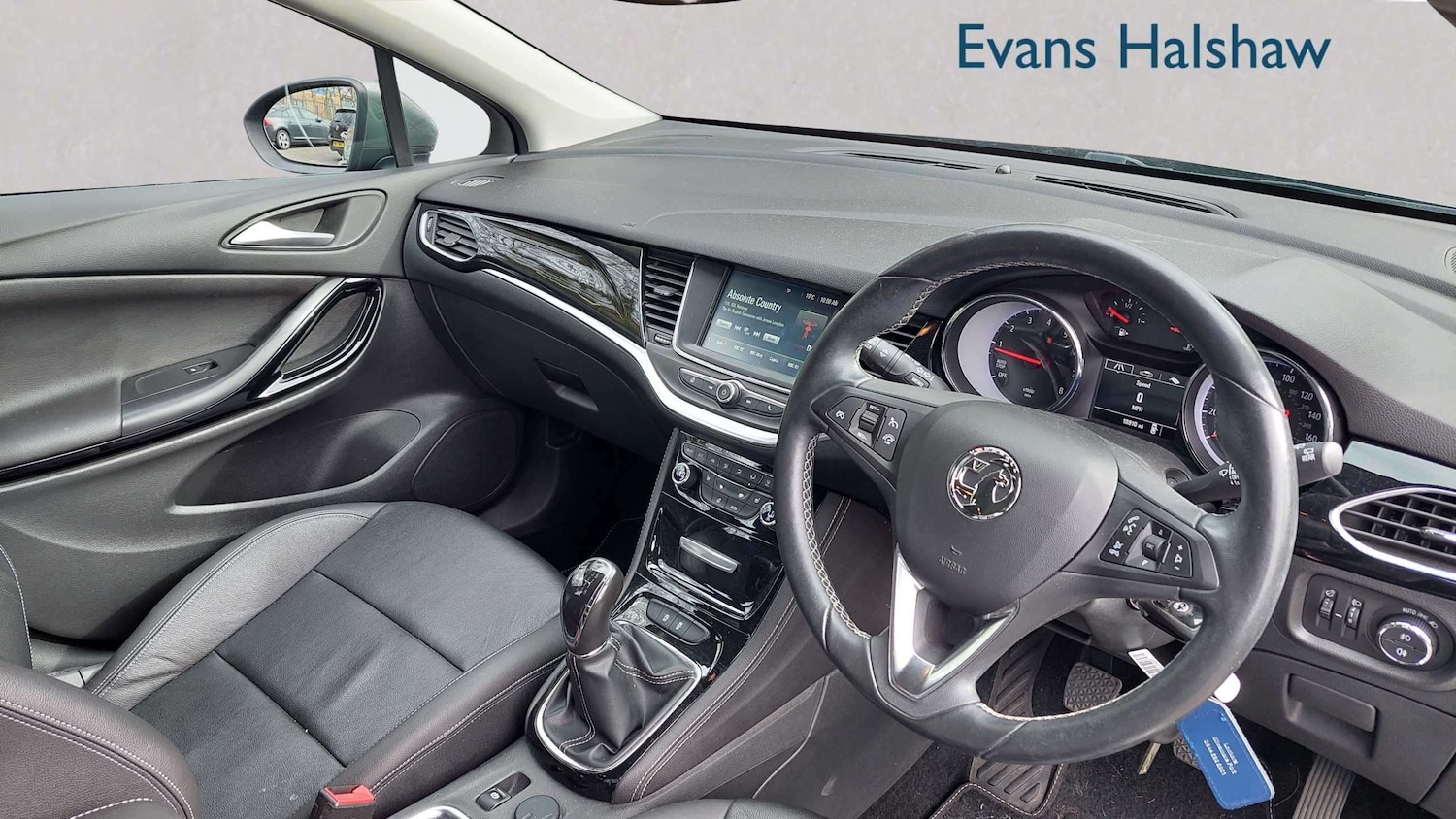 Used Vauxhall Astra 2017 for sale - 77996092: Photo 3