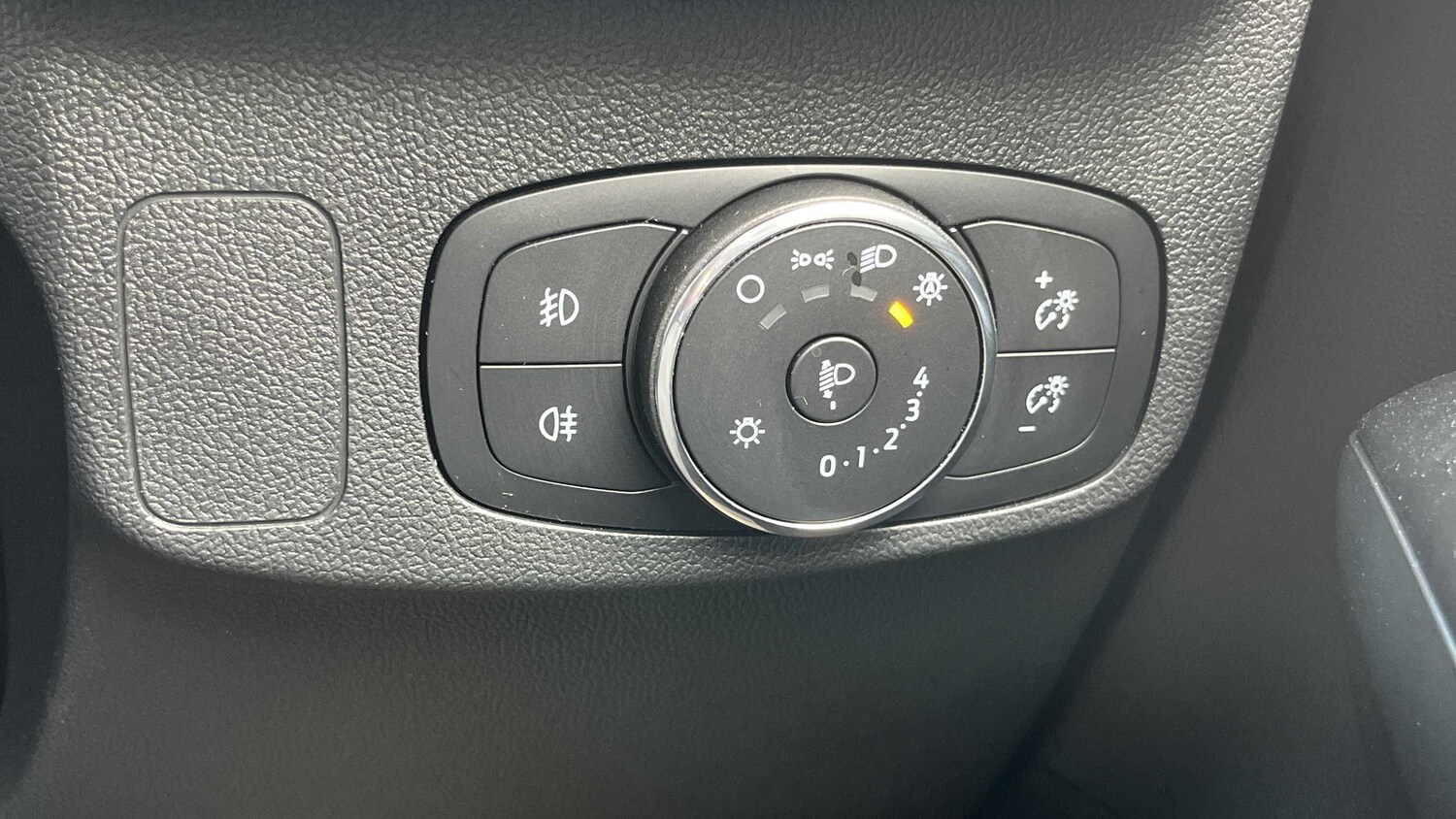 Used Ford Focus 2022 for sale - 75903449: Photo 28