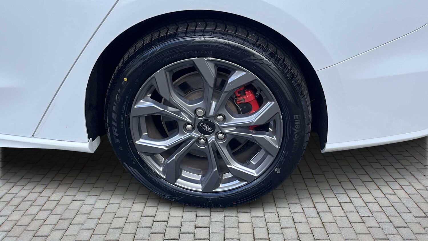 Used Ford Focus 2022 for sale - 75903449: Photo 9