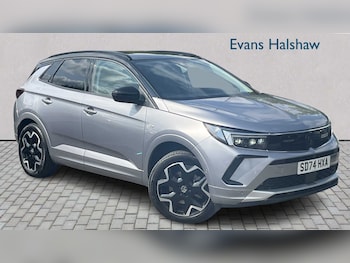 2024 - 1.6 Plug-in Hybrid Ultimate 5dr Auto