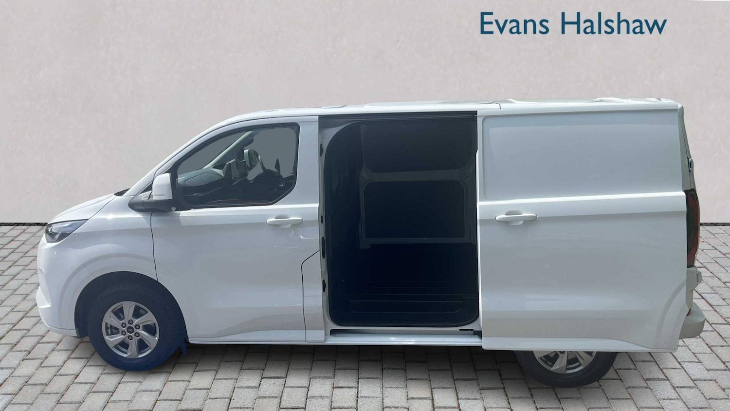 Used Ford Transit Custom 2024 for sale - 76390652: Photo 9