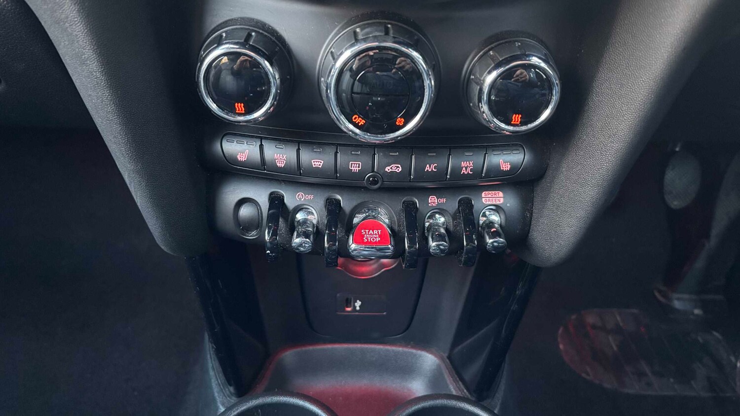 Used MINI Hatch 2022 for sale - 76610499: Photo 14