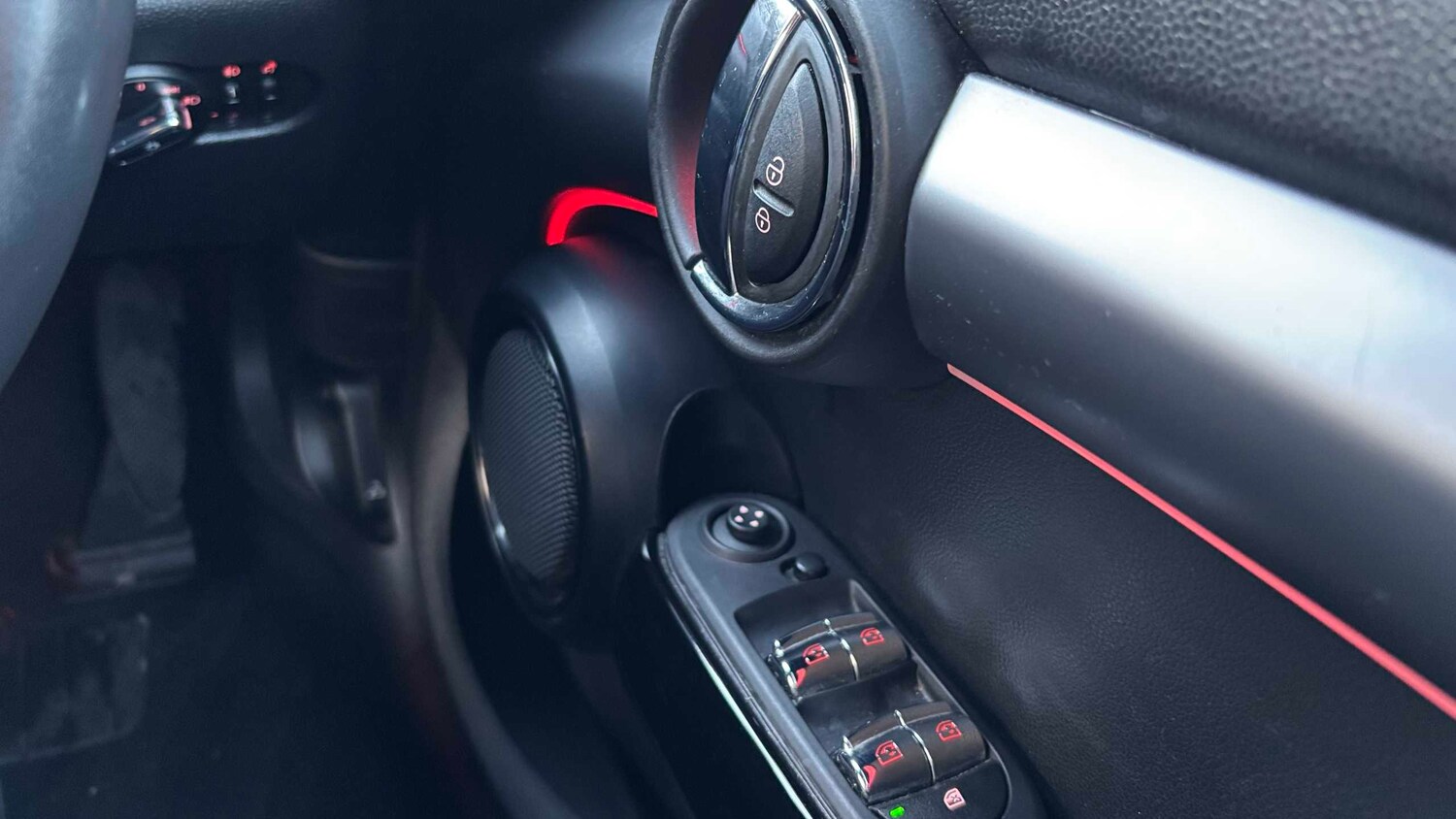 Used MINI Hatch 2022 for sale - 76610499: Photo 18