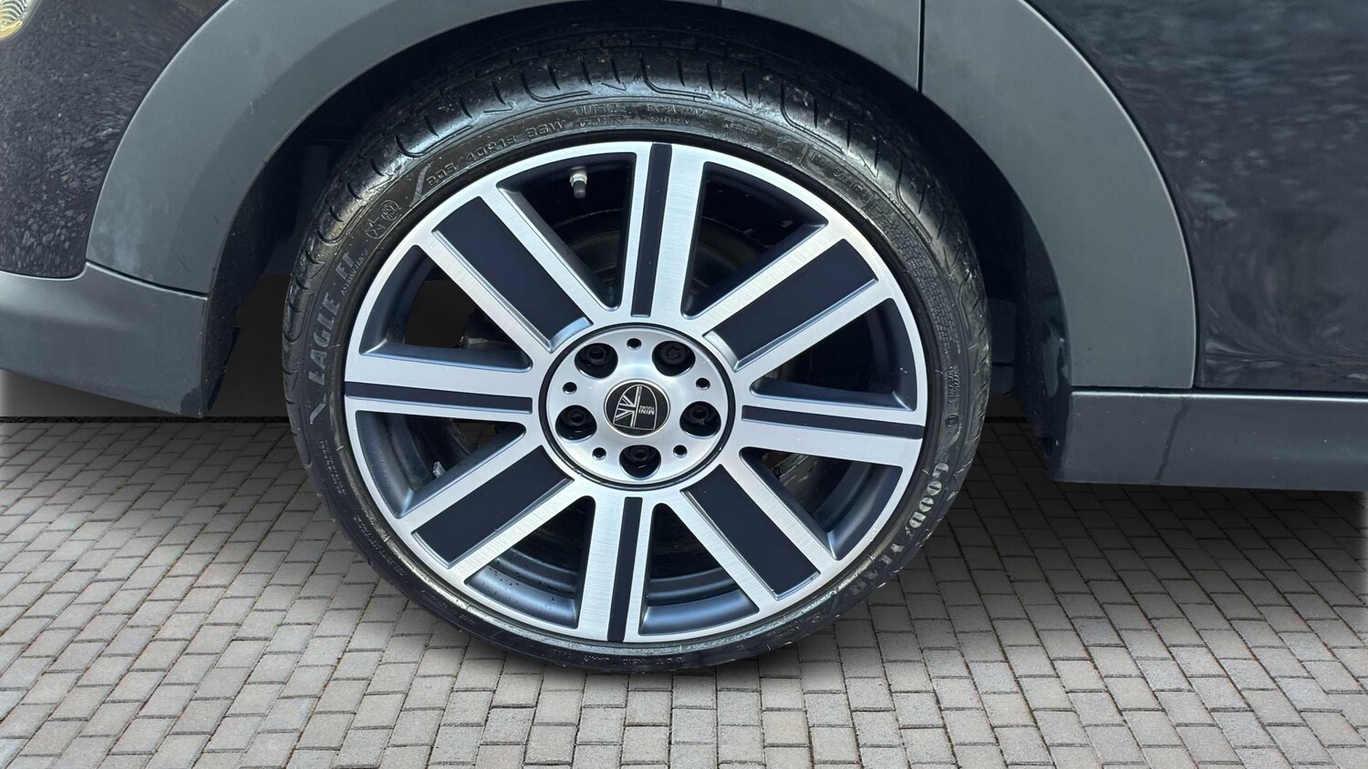 Used MINI Hatch 2022 for sale - 76610499: Photo 8