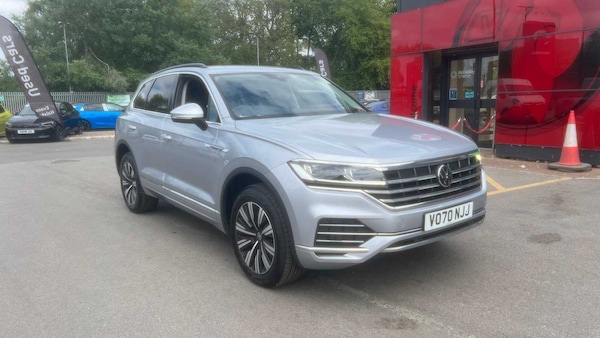 Used Volkswagen Touareg 2020 for sale - 76262515: Photo 1