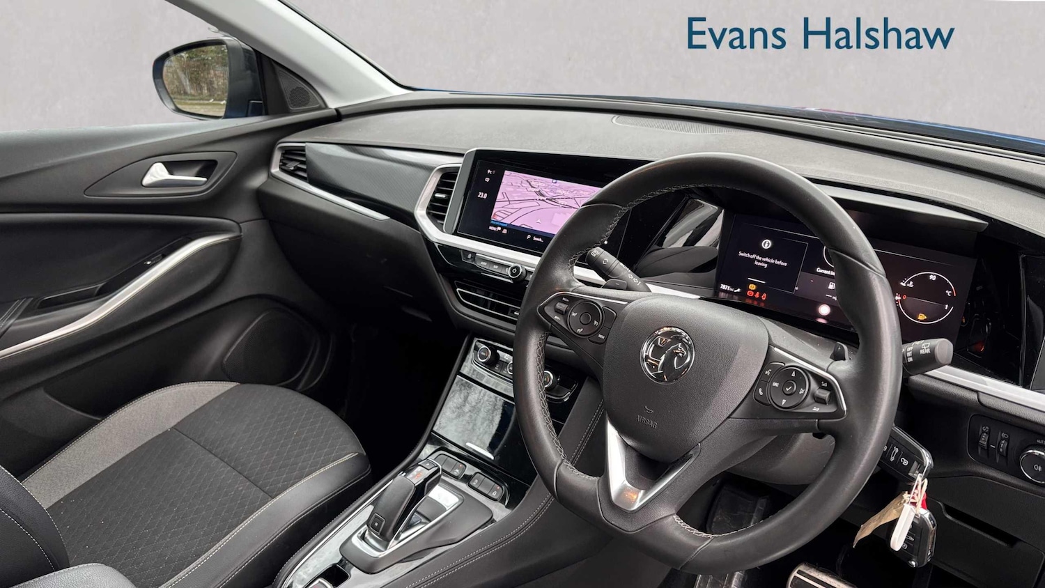 Used Vauxhall Grandland 2022 for sale - 77270265: Photo 3