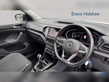 Used Volkswagen T-Cross 2019 for sale - 79568068: Photo