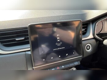Used Renault Captur 2022 for sale - 75317654: Photo