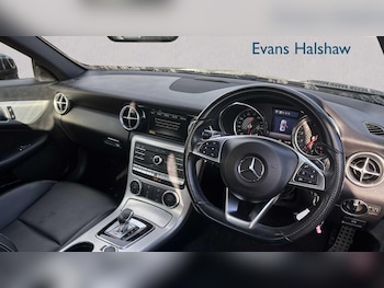 Used Mercedes-Benz SLC 2018 for sale - 76789218: Photo