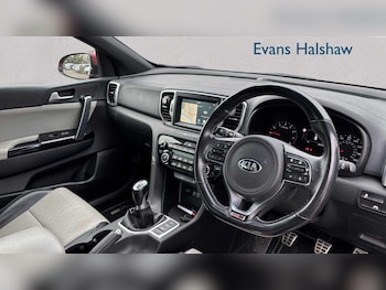 Used Kia Sportage 2018 for sale - 77281848: Photo