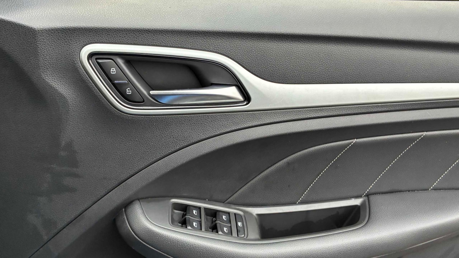 Used MG MG ZS 2018 for sale - 77135055: Photo 28