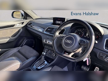 Used Audi Q3 2018 for sale - 77740998: Photo