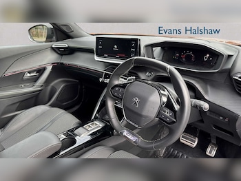 Used Peugeot 2008 2022 for sale - 77674706: Photo