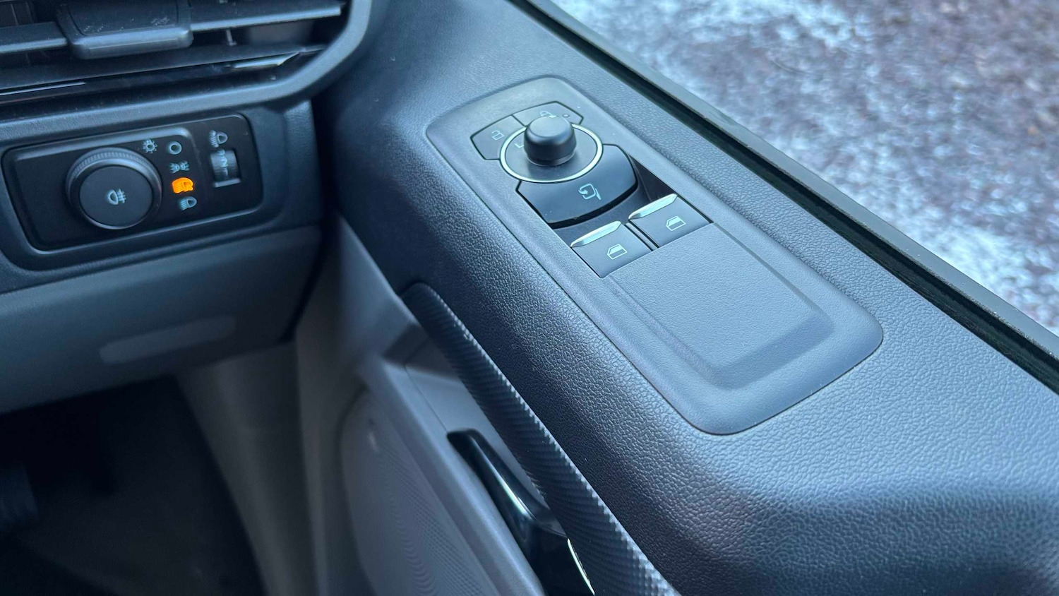 Used Ford E-Transit Custom 2024 for sale - 76955163: Photo 18