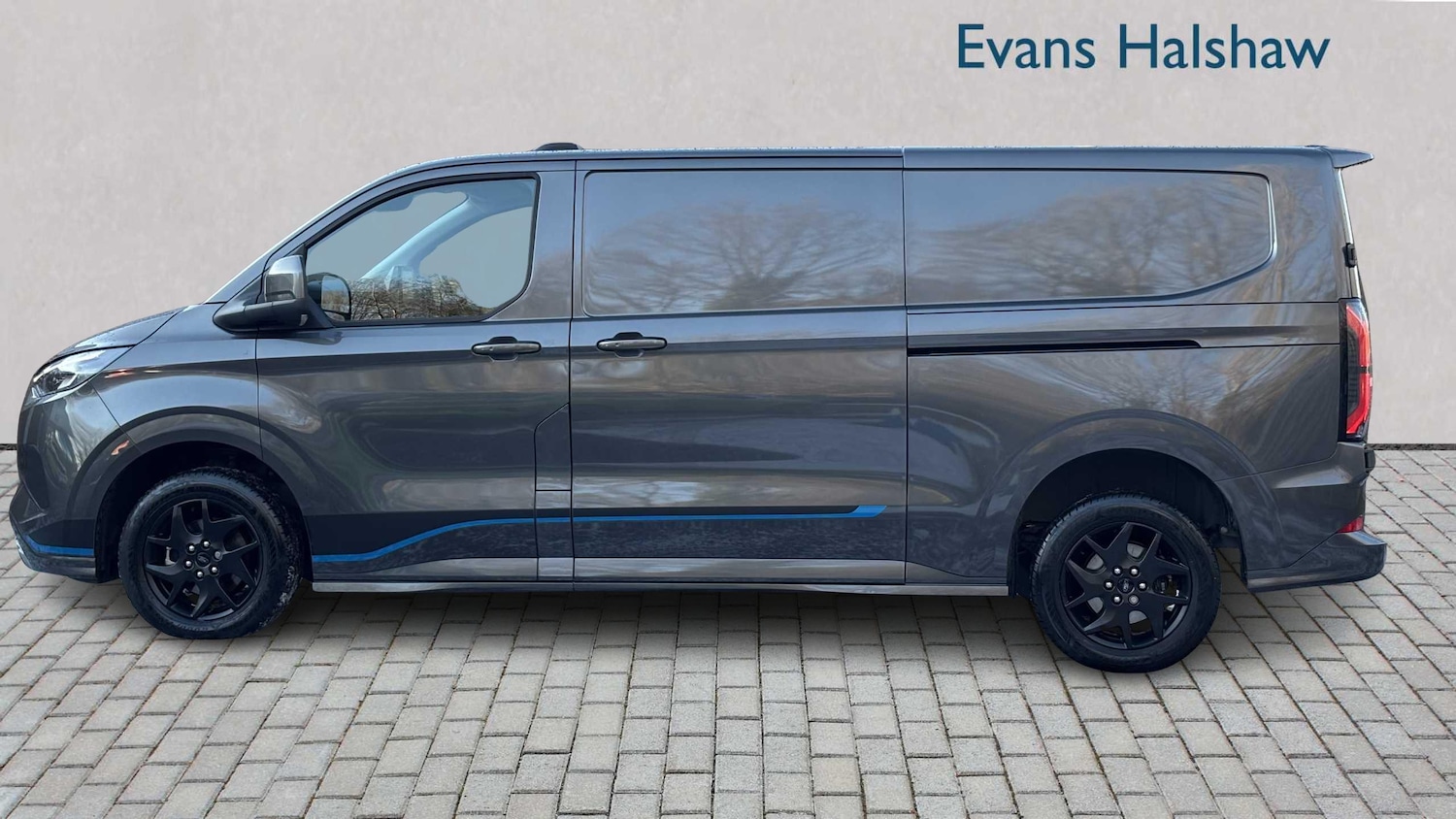 Used Ford E-Transit Custom 2024 for sale - 76955163: Photo 6