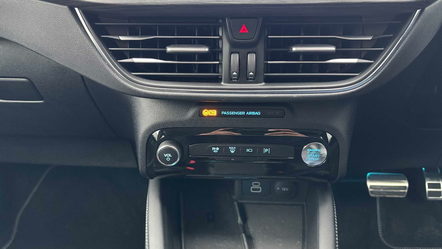 Used Ford Kuga 2025 for sale - 77458632: Photo 14