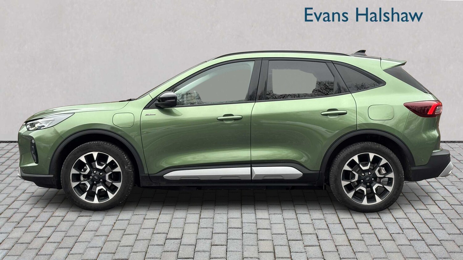 Used Ford Kuga 2025 for sale - 77458632: Photo 6