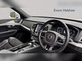 Used Volvo XC90 2017 for sale - 78365302: Photo