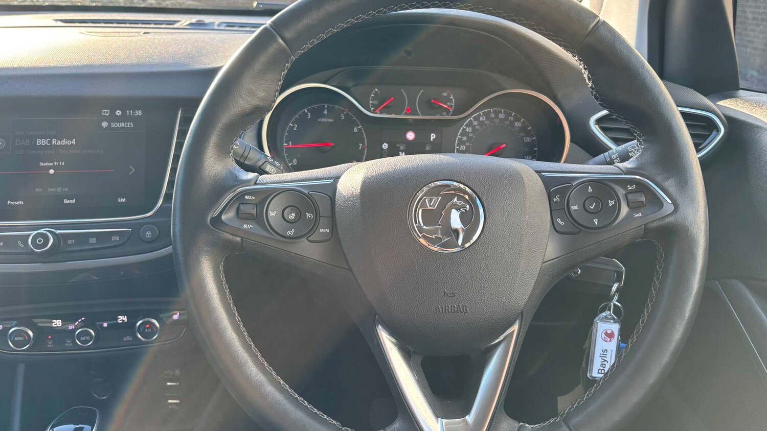 Used Vauxhall Crossland 2022 for sale - 76938208: Photo 13