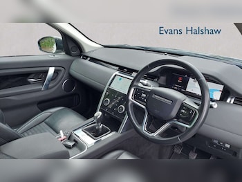 Used Land Rover Discovery Sport 2021 for sale - 78625236: Photo