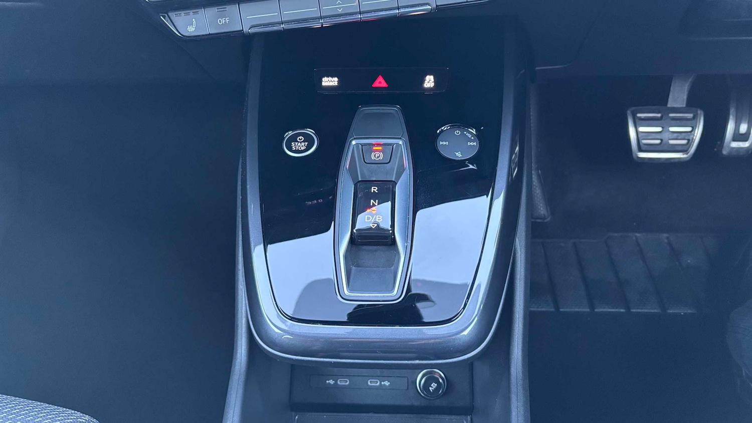 Used Audi Q4 e-tron 2021 for sale - 77373920: Photo 14