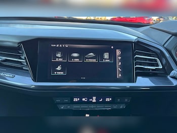 Used Audi Q4 e-tron 2021 for sale - 77373920: Photo