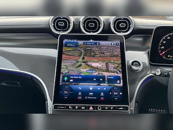 Used Mercedes-Benz GLC 2023 for sale - 77628275: Photo