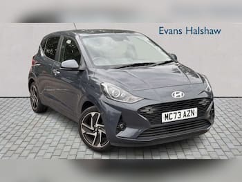 Used Hyundai i10 2023 for sale - 79660483: Photo