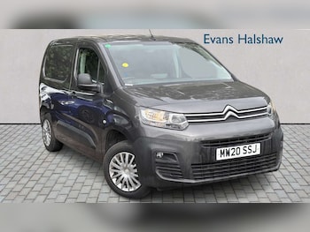 Used Citroen Berlingo 2020 for sale - 79351667: Photo