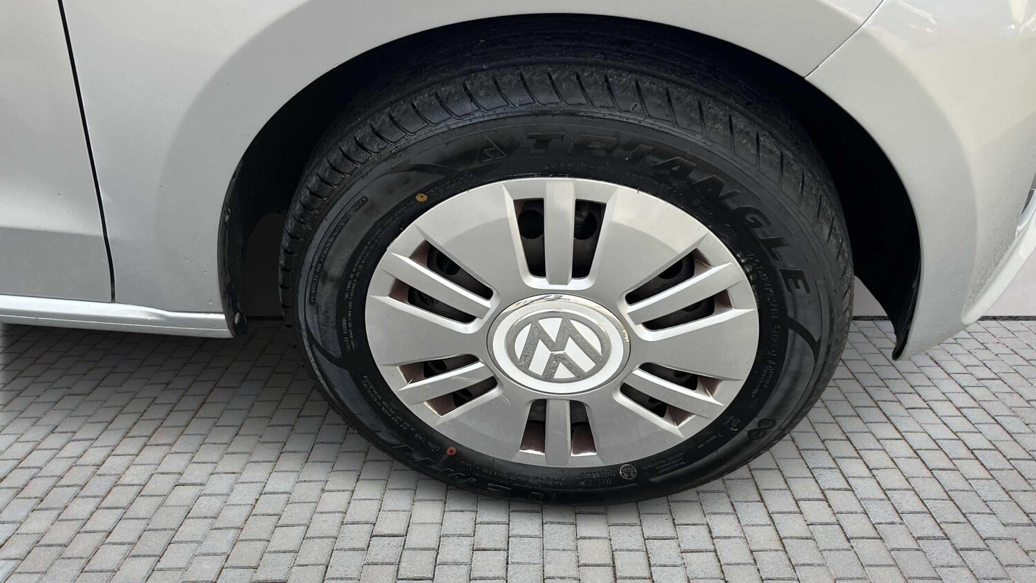 Used Volkswagen up! 2013 for sale - 76075386: Photo 26