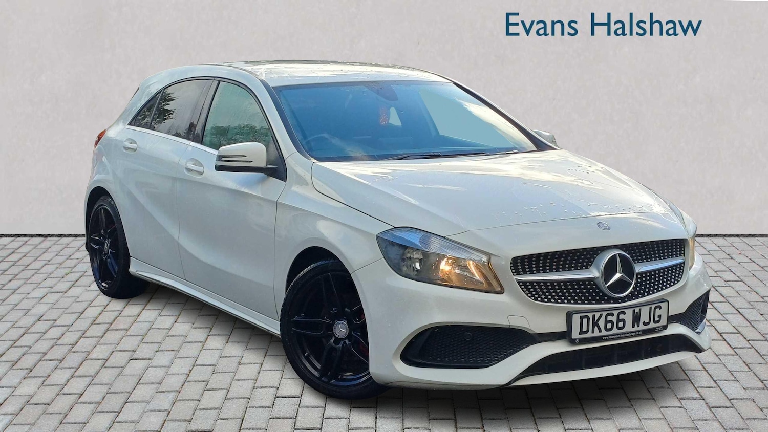 Used Mercedes-Benz A-Class 2016 for sale - 76373718: Photo 1