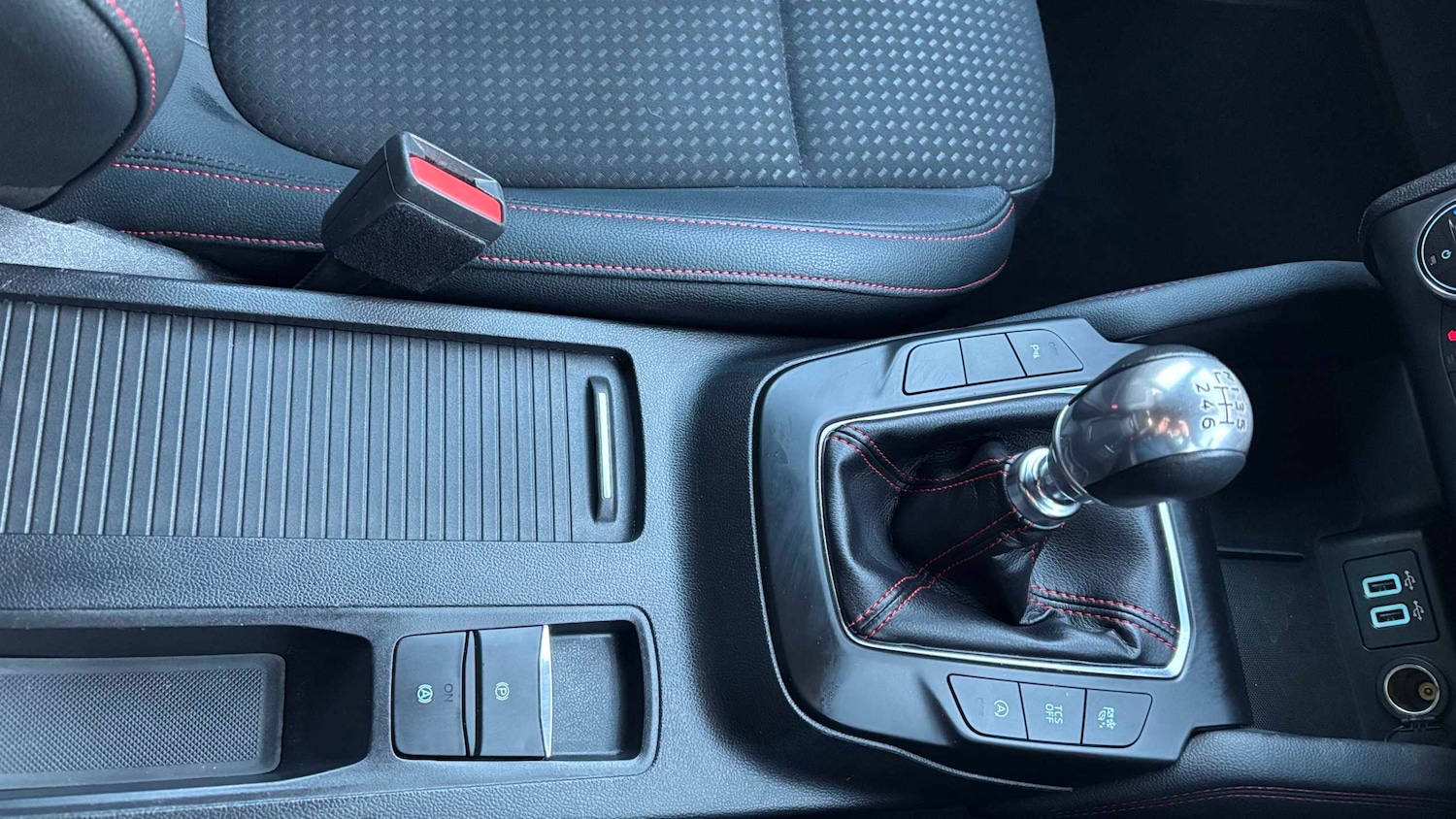 Used Ford Focus 2022 for sale - 77219557: Photo 16