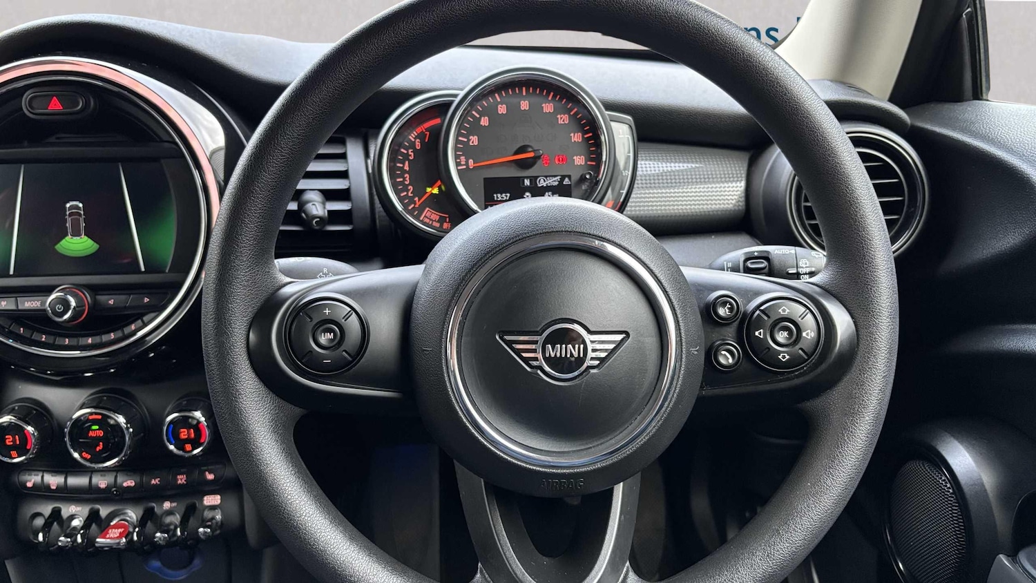 Used MINI Hatch 2020 for sale - 77270270: Photo 13