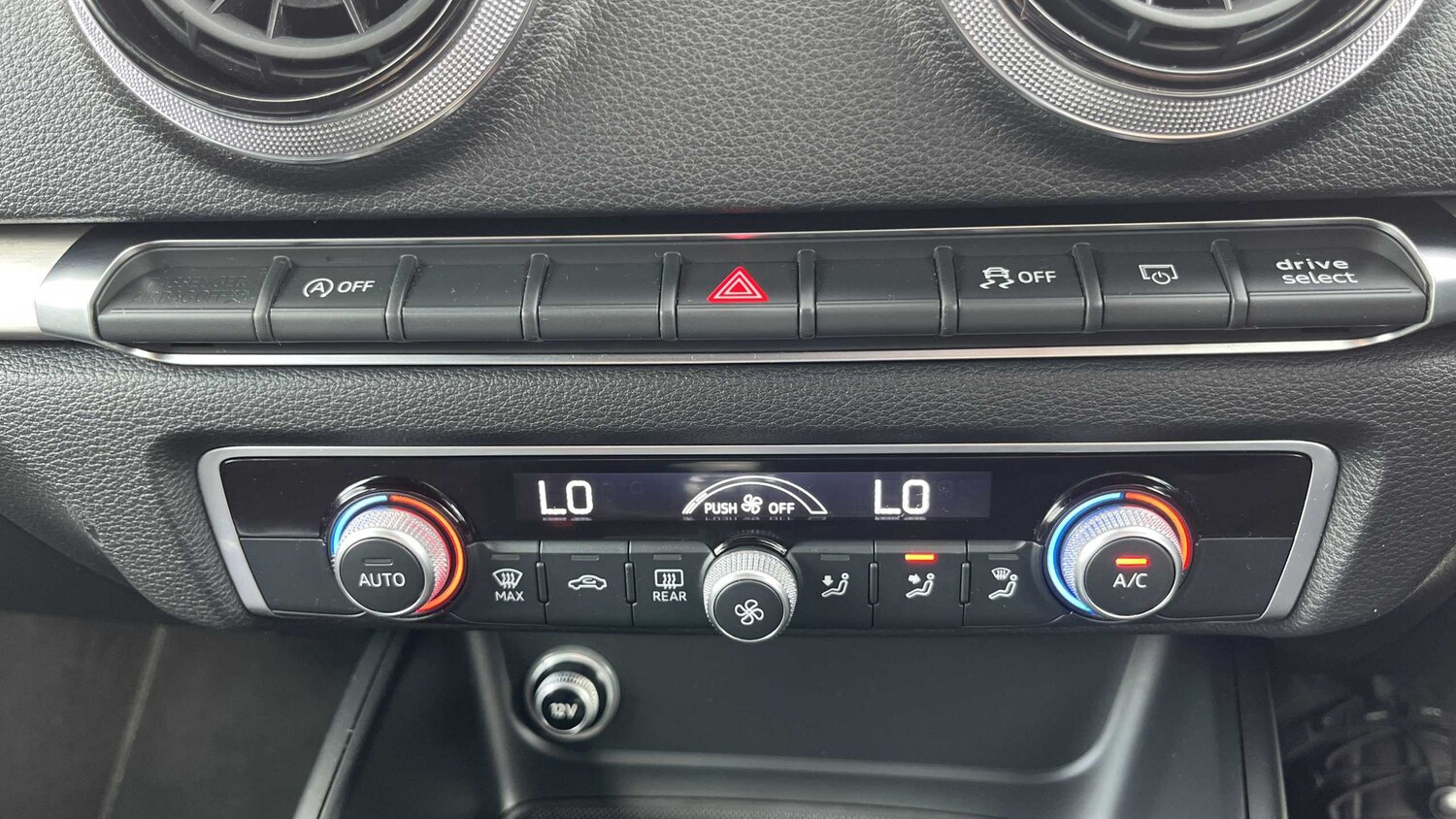 Used Audi A3 2018 for sale - 75845876: Photo 21